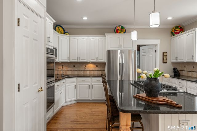 105 Lake Ridge Road, Southbury, CT 06488