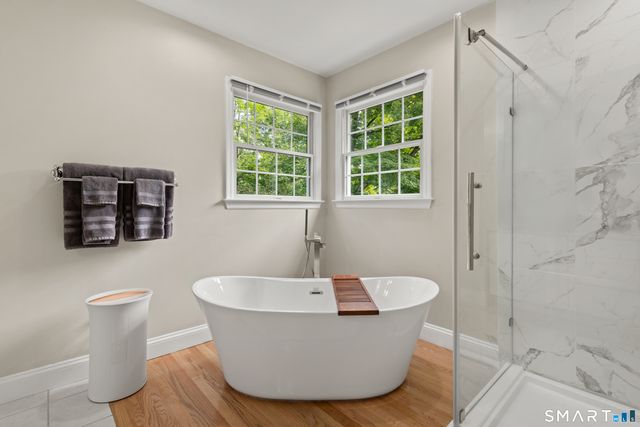 105 Lake Ridge Road, Southbury, CT 06488