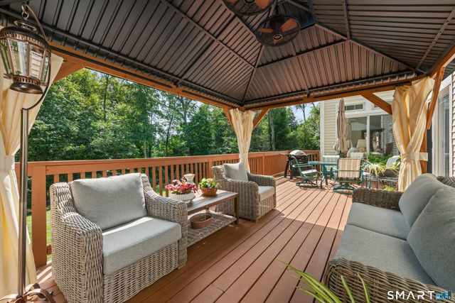 105 Lake Ridge Road, Southbury, CT 06488