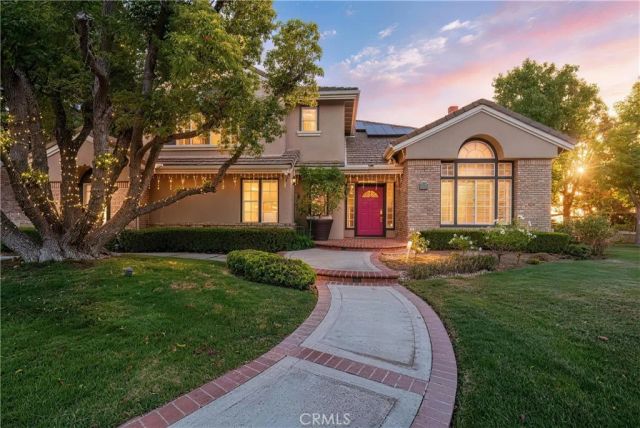 27880 Mount Whitney, Yorba Linda, CA 92887
