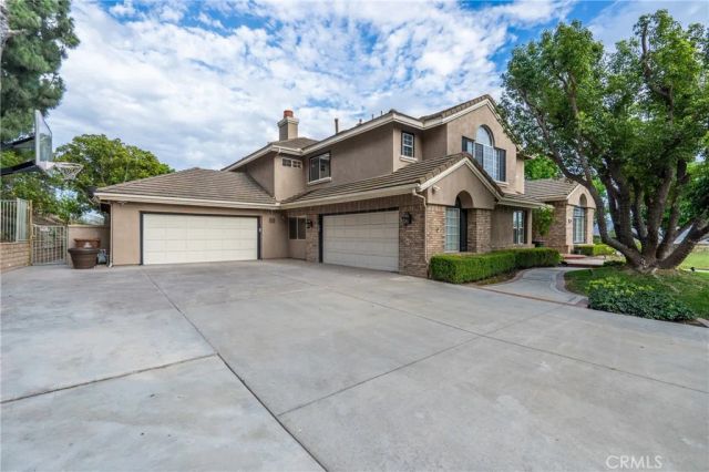 27880 Mount Whitney, Yorba Linda, CA 92887