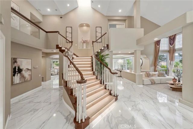 27880 Mount Whitney, Yorba Linda, CA 92887