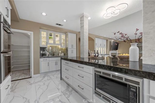 27880 Mount Whitney, Yorba Linda, CA 92887