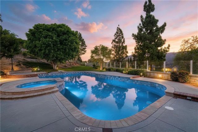 27880 Mount Whitney, Yorba Linda, CA 92887