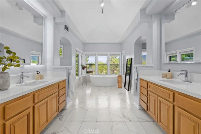 27880 Mount Whitney, Yorba Linda, CA 92887