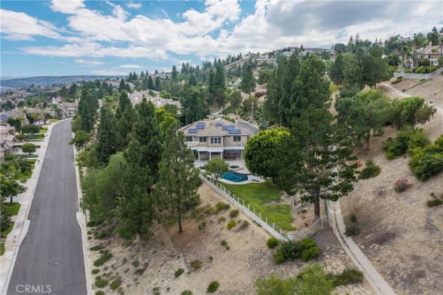 27880 Mount Whitney, Yorba Linda, CA 92887