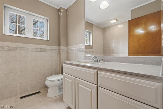 716 Briscoe Road, Parkersburg, WV 26104