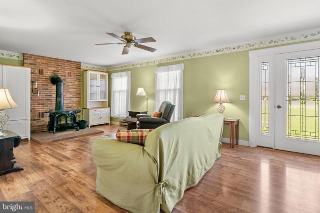 22539 INDIAN POINT RD, Bozman, MD 21612