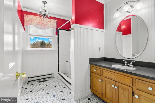 22539 INDIAN POINT RD, Bozman, MD 21612