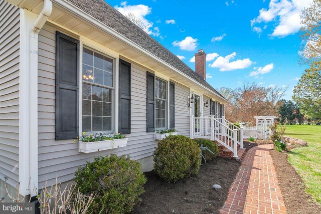 22539 INDIAN POINT RD, Bozman, MD 21612