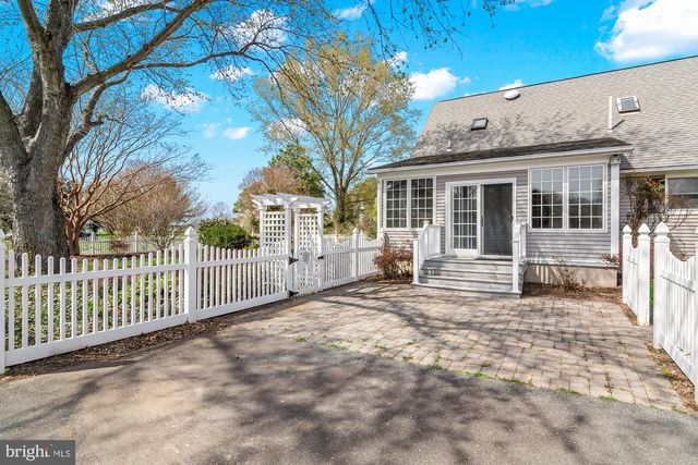 22539 INDIAN POINT RD, Bozman, MD 21612