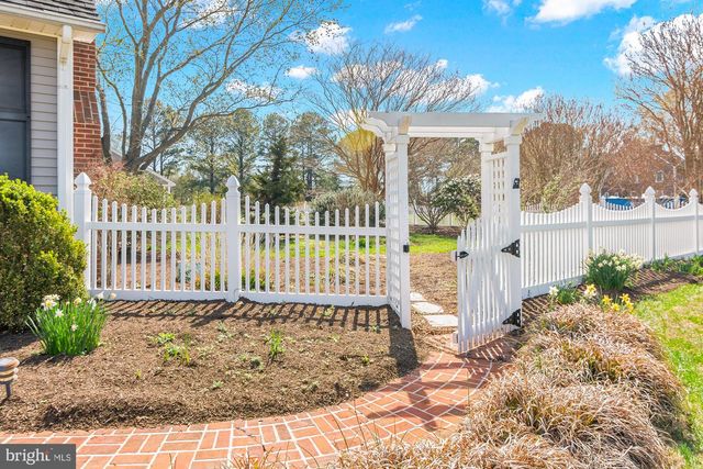 22539 INDIAN POINT RD, Bozman, MD 21612