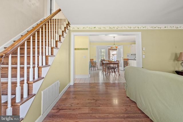 22539 INDIAN POINT RD, Bozman, MD 21612