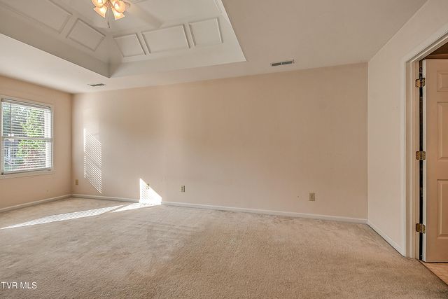 332 Chesterfield Drive, Kingsport, TN 37663