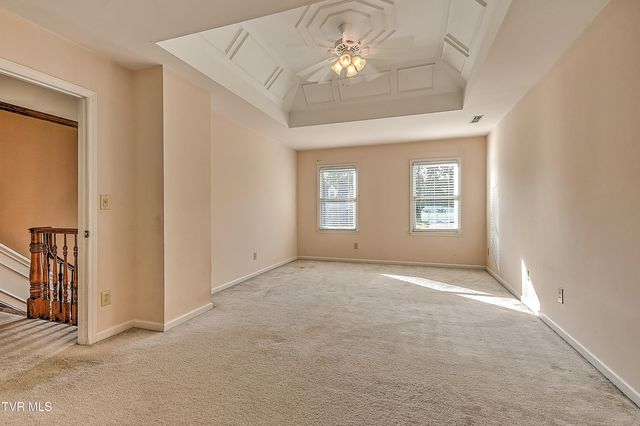 332 Chesterfield Drive, Kingsport, TN 37663