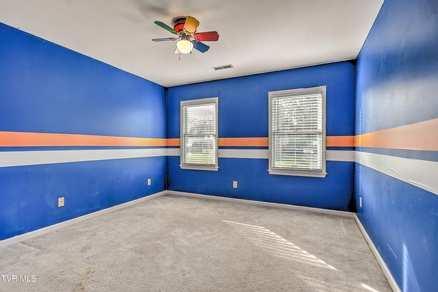 332 Chesterfield Drive, Kingsport, TN 37663