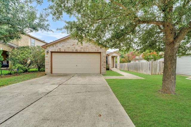214 Calixto CT, San Marcos, TX 78666