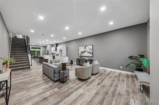 2925 Lafayette Avenue, St Louis, MO 63104