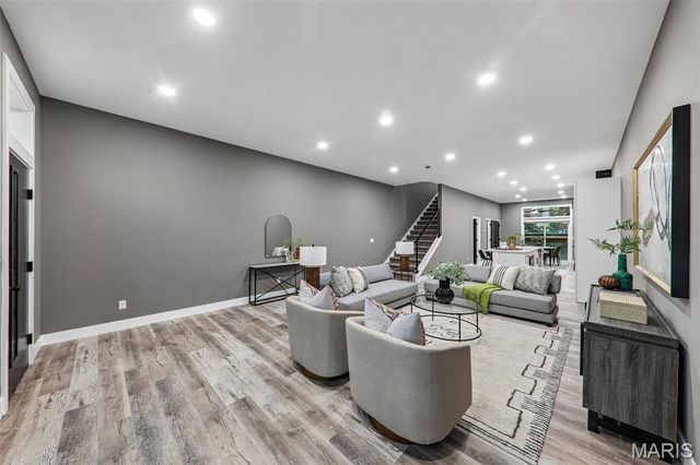 2925 Lafayette Avenue, St Louis, MO 63104