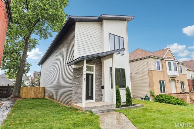 2925 Lafayette Avenue, St Louis, MO 63104
