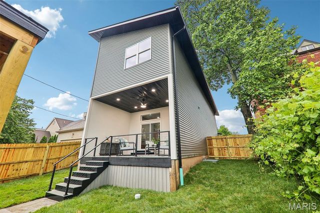 2925 Lafayette Avenue, St Louis, MO 63104