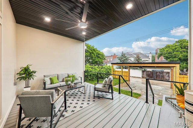2925 Lafayette Avenue, St Louis, MO 63104