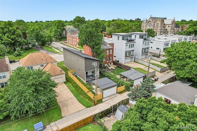 2925 Lafayette Avenue, St Louis, MO 63104