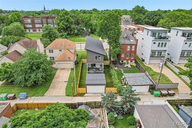 2925 Lafayette Avenue, St Louis, MO 63104