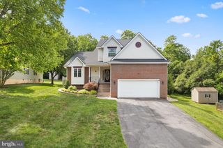 102 FORTRESS DR, Winchester, VA 22603