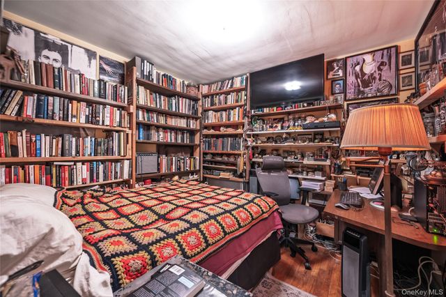 160 Albermarle Avenue, Valley Stream, NY 11580