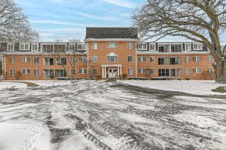 12990 W Bluemound ROAD #202, Elm Grove, WI 53122
