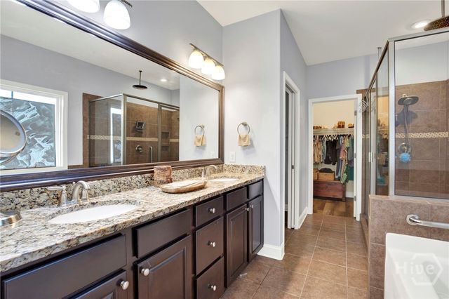 2002 Woodside Crossing, Savannah, GA 31405