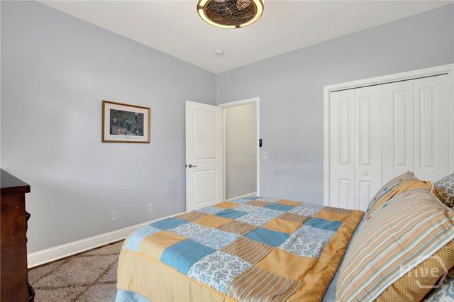 2002 Woodside Crossing, Savannah, GA 31405