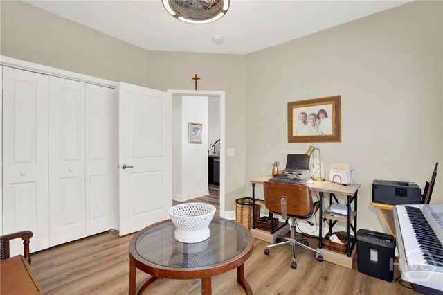 2002 Woodside Crossing, Savannah, GA 31405