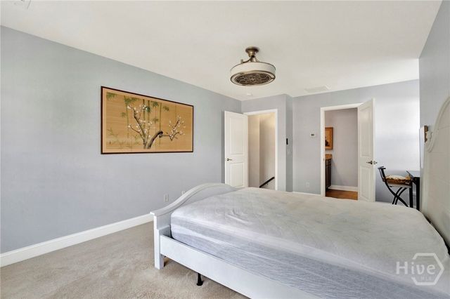 2002 Woodside Crossing, Savannah, GA 31405