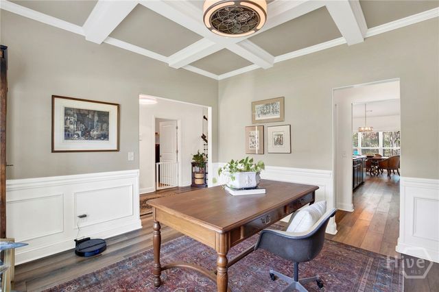 2002 Woodside Crossing, Savannah, GA 31405