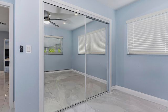 1580 NE 34th Street, Oakland Park, FL 33334