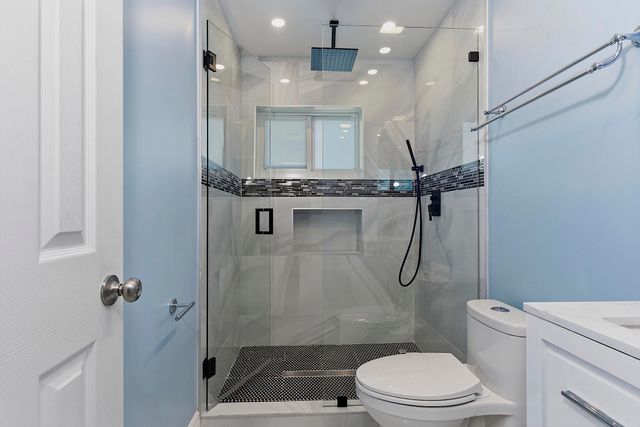 1580 NE 34th Street, Oakland Park, FL 33334