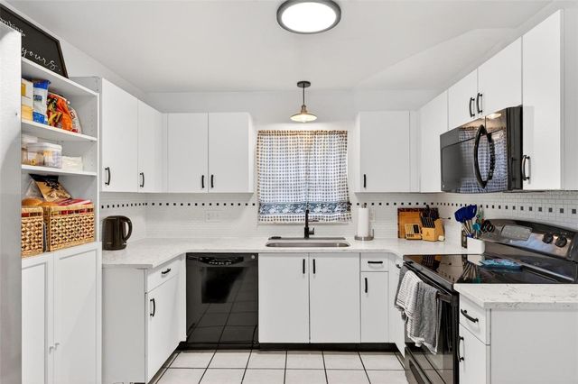 1086 MARTIN BOULEVARD, Orlando, FL 32825