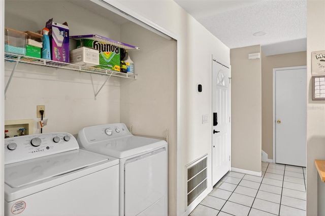 1086 MARTIN BOULEVARD, Orlando, FL 32825