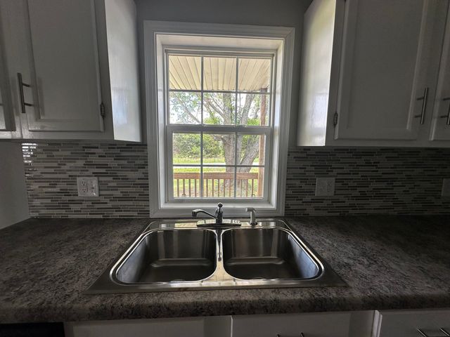 6178 North State Highway 125, Strafford, MO 65757