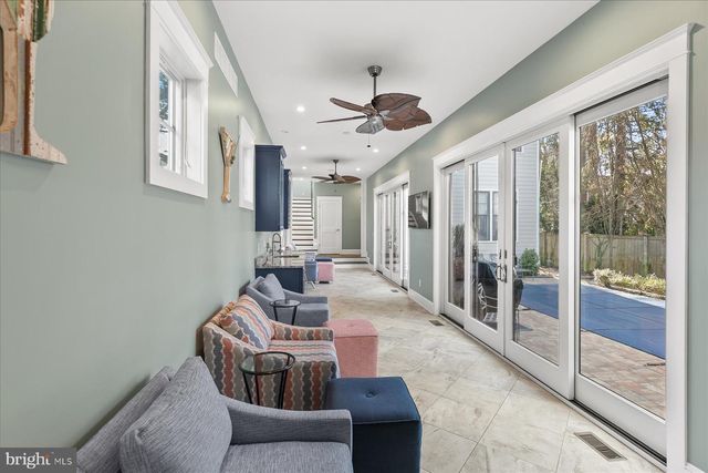 200 LAUREL ST, Rehoboth Beach, DE 19971