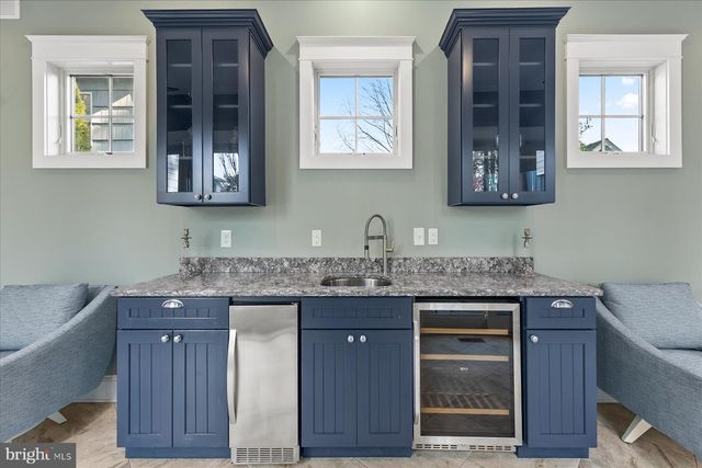 200 LAUREL ST, Rehoboth Beach, DE 19971