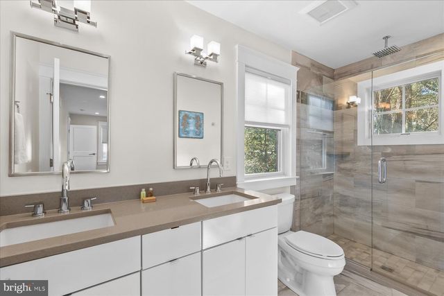 200 LAUREL ST, Rehoboth Beach, DE 19971