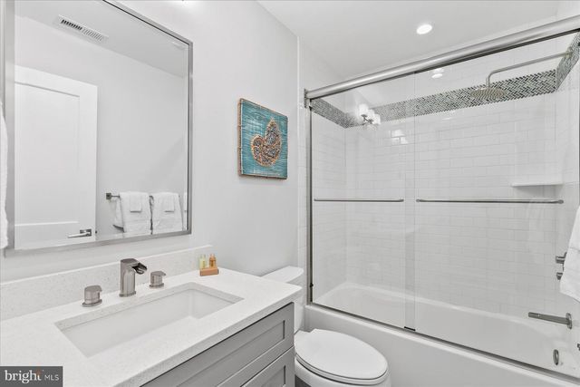 200 LAUREL ST, Rehoboth Beach, DE 19971