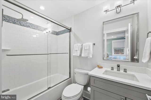 200 LAUREL ST, Rehoboth Beach, DE 19971