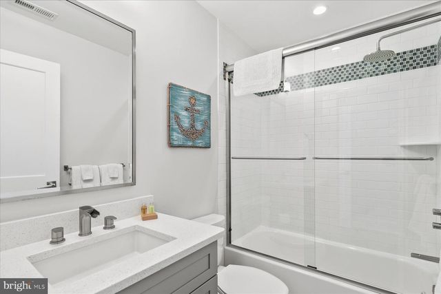 200 LAUREL ST, Rehoboth Beach, DE 19971