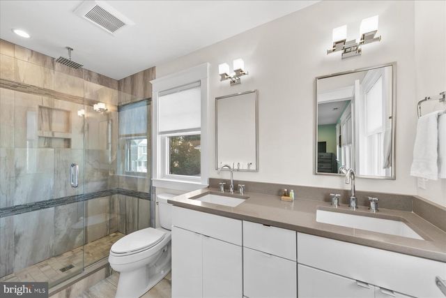 200 LAUREL ST, Rehoboth Beach, DE 19971