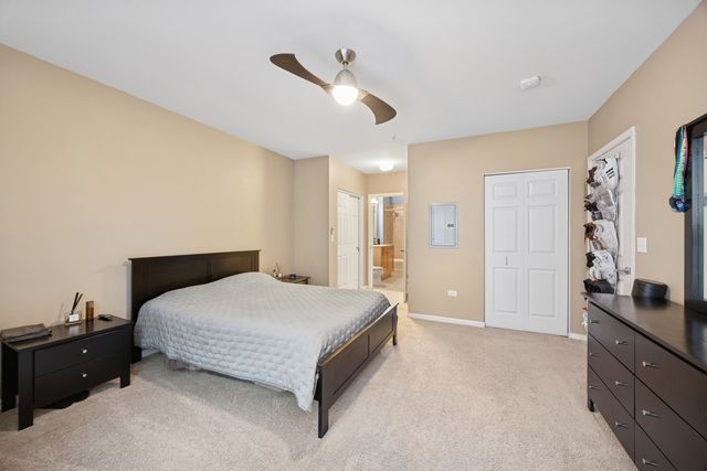 7757 VAN BUREN Street 506, Forest Park, IL 60130