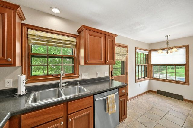 N72W14274 Good Hope ROAD, Menomonee Falls, WI 53051